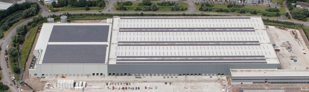 Aldi Distribution Centre in Cardiff with 1.5 MWp solar PV array