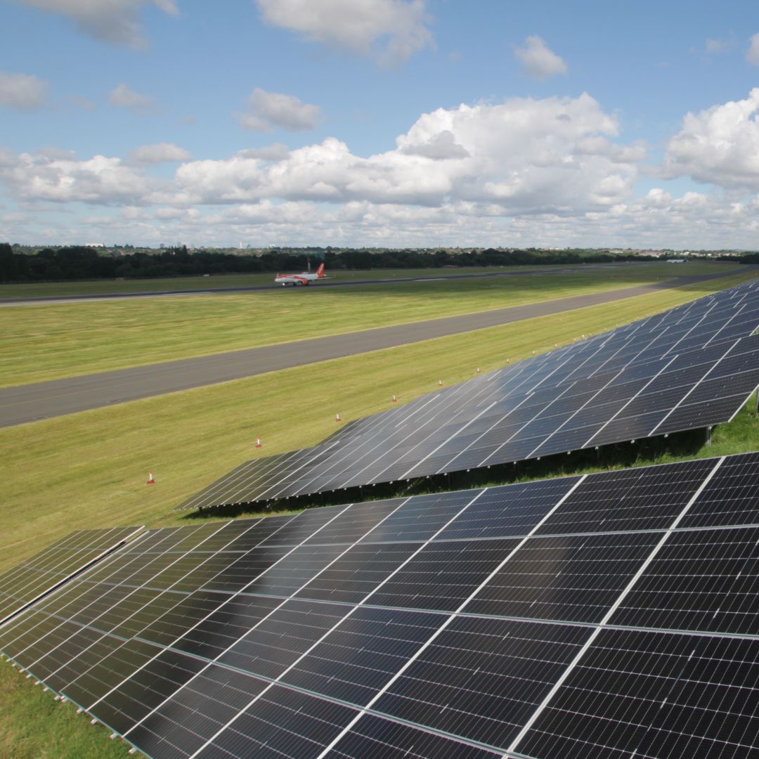 Aerospace and airports solar installation