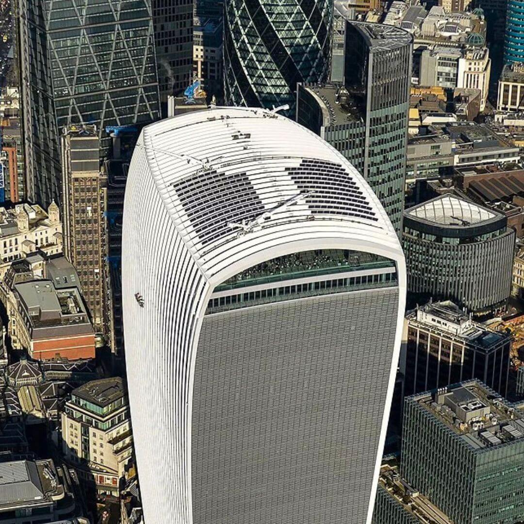 office solar installation to reduce carbon