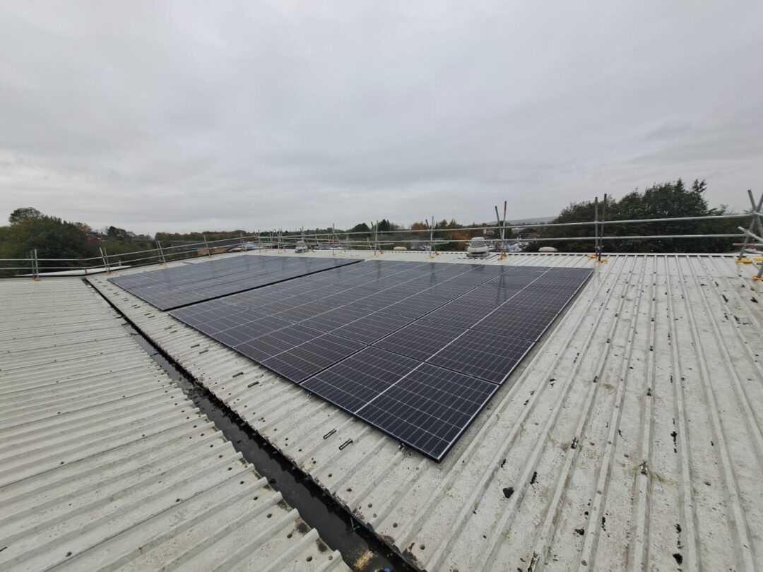 Dalkia commercial rooftop solar panel