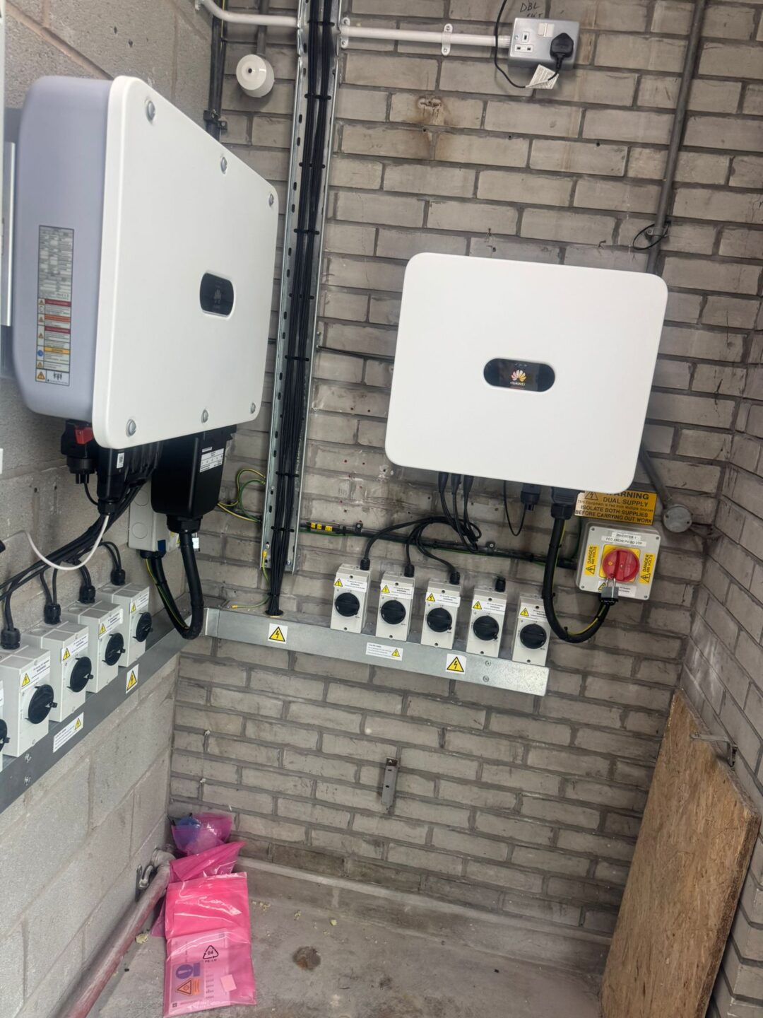 Dalkia Solar PV Inverter System